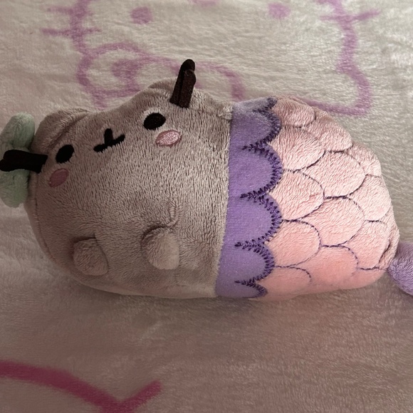 $9.99 SHIPPING 🐚🧜‍♀️Mermaid Pusheen Plushy 🧜‍♀️🐚 - Picture 2 of 3